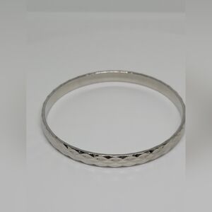 Elegant Silver Bangle Bracelet
